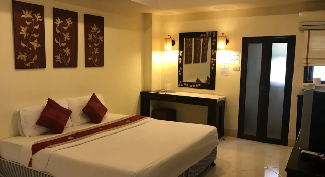 Royal Princess City Lamphun Hotel, Забронировать Отель Ban Muang Nga 
