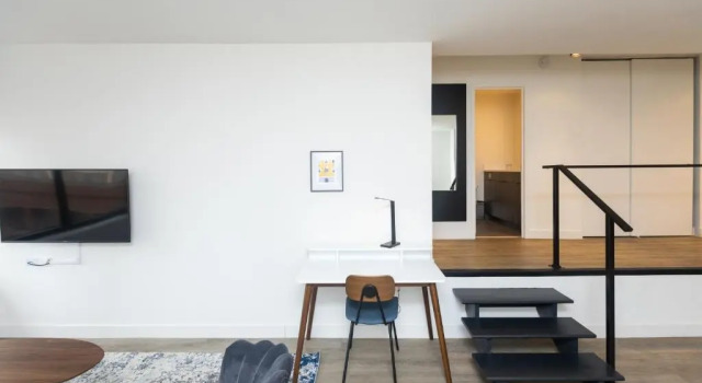 21 East - Chic DT Apts with Rooftop by Zencity, Забронировать Отель Отели Чикаго с бассейном, рядом с Клуб искусств Чикаго, Бассейн