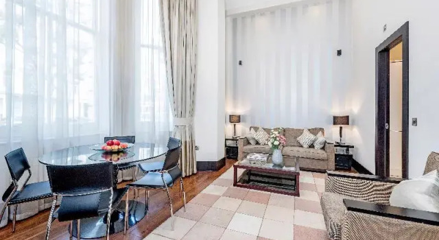 Номер Standard 130 Queens Gate Apartments