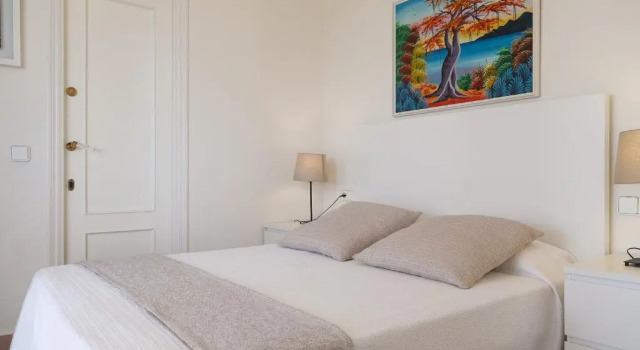 Uhc Center Apartments