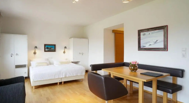 Полулюкс Hotel Berghof