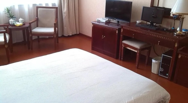 Guiyuan Holiday Hotel, Prenota Hotel Hotel a Anhui con parcheggio, Parcheggio
