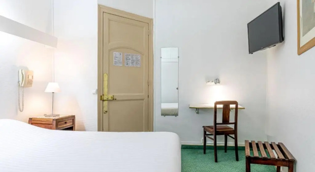 Двухместный номер Economy Hôtel Saint Maurice