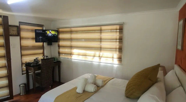 Шале Standard Lipizzaner Lodge - Kyalami, Midrand
