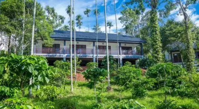 Wayanad Fort Resort, Забронировать Курортный отель Курортные отели штата Кералы, Курортный отель