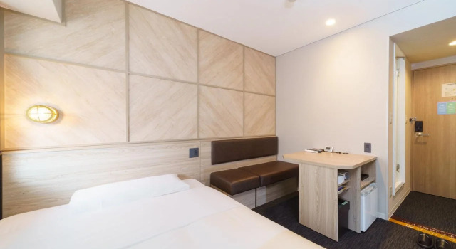 Super Hotel Midousuji Line Esaka, Buchen Sie Hotel Suita Präfektur Ōsaka