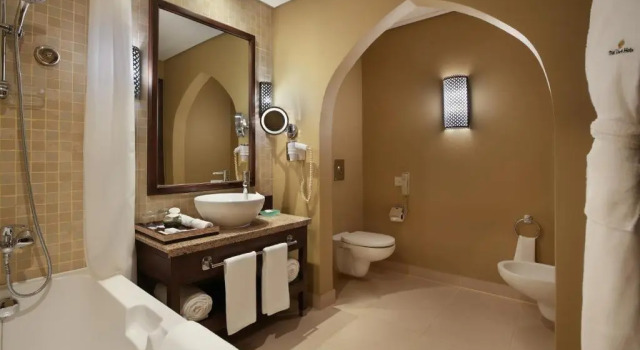 Двухместный номер Al Sahab с балконом Aldhafra Desert Resort, Vignette Collection by IHG