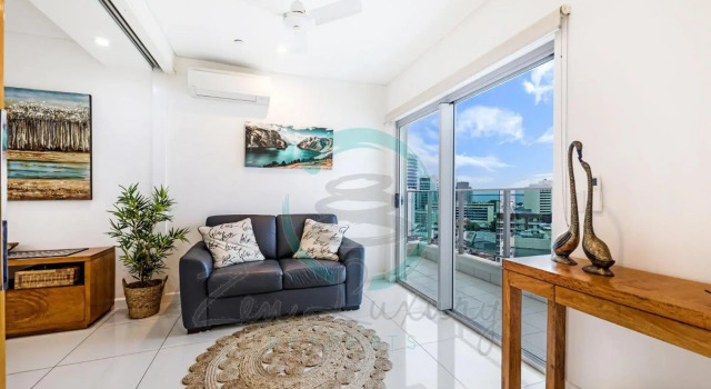 ZEN BY THE WATER - Darwin's Premier Ocean View Family Retreat