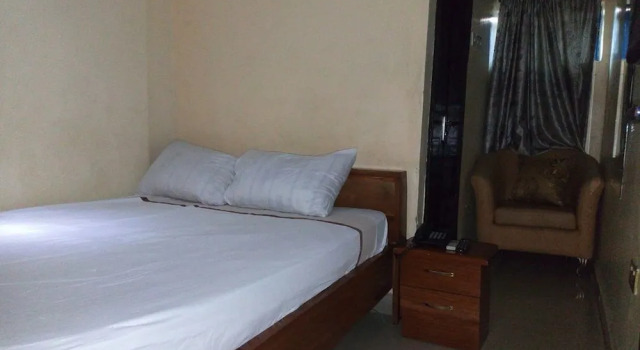 Двухместный номер Comfort с видом на внутренний двор BEN AUTO guest house