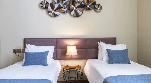 Apt In Lisbon 8 Building Apartments - Cais do Sodre, Забронировать Апартаменты/квартира Апартаменты Лиссабона, рядом с Núcleo Arqueológico, Апартаменты/квартира