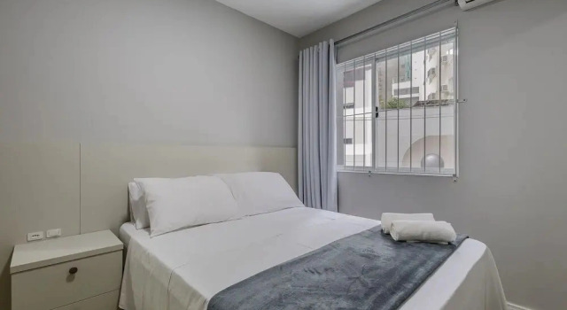Апартаменты с балконом Apartments 100m From the Beach in BC - ERM