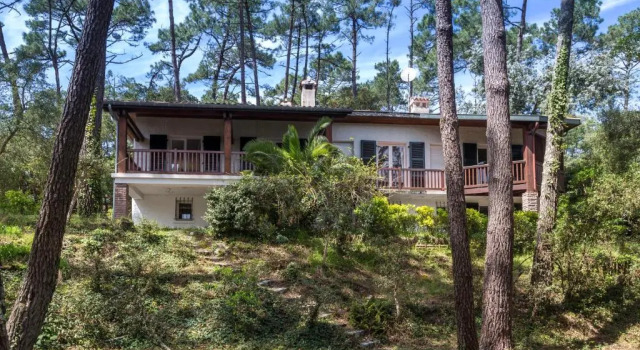 Коттедж Villa Le Menez Avec Vue Sur Le Lac Marin Pour 10 Personnes