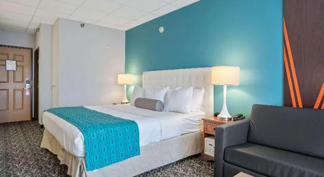 Номер Business Elevation Inn & Suites, Trademark Collection by Wyndham Downtown Rapid City- Walking Distance To The Monument
