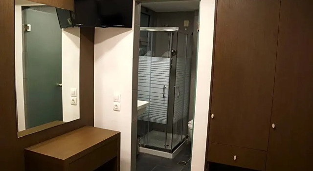 Номер Economy Piraeus Port Hotel