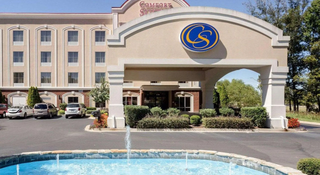 Люкс Comfort Suites Olive Branch - Memphis South