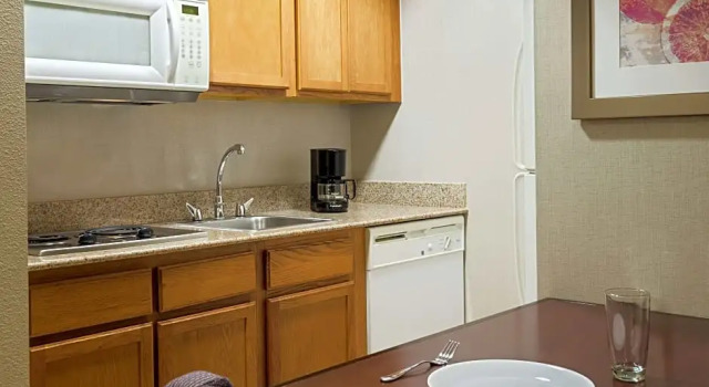 Четырёхместный люкс для некурящих Hearing Accessible Homewood Suites by Hilton Orlando-UCF Area