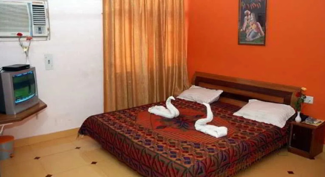 Blue Beach Resort, Забронировать Курортный отель Курортные отели Калангут, рядом с Пляж Калангут, Курортный отель