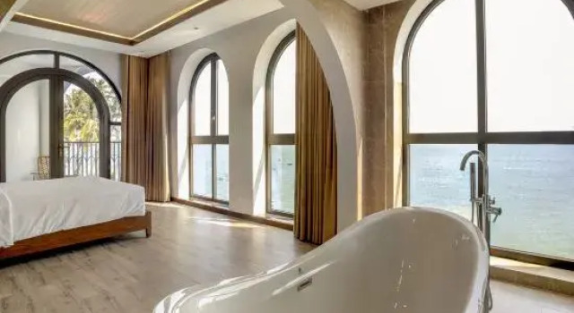 Люкс LCV Mũi Né Resort
