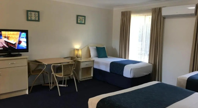 Семейный номер Standard Tuckerbox Motor Inn