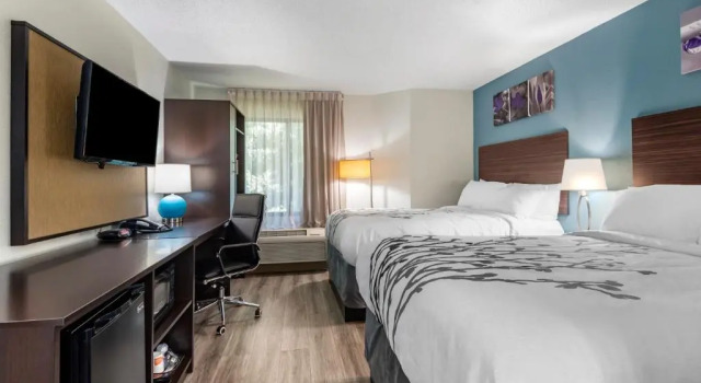 Четырёхместный номер Standard Sleep Inn - Salisbury I-85