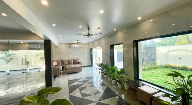 Lime Tree Hotel & One BHK Serviced Apartment - Noida Sector 50 Metro, Забронировать Апартаменты/квартира Нойда штат Уттар-Прадеш