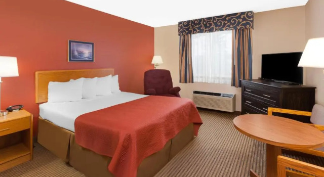 Standard Doppel Zimmer mit Blick auf den Innenhof Super 8 by Wyndham St. Ignace