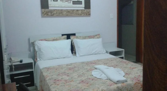 Hotel Estrela Dalva, Забронировать Отель Гуаньяйнс Минас-Жерайс