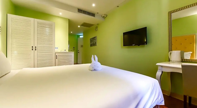 Двухместный номер Deluxe с видом на город Lion King Hotel