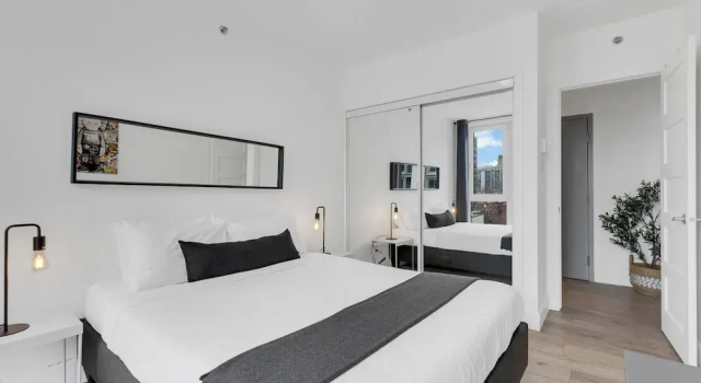 Апартаменты Premium LiV MTL Downtown Montreal Spacious Suites