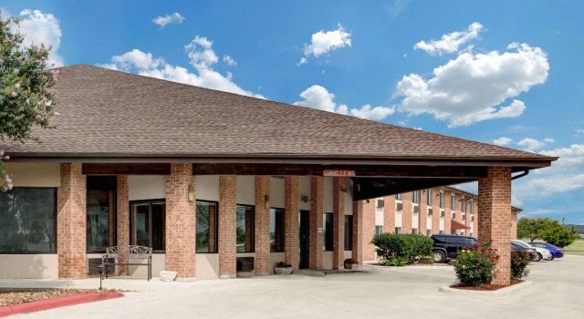 Номер Standard Baymont Inn & Suites San Marcos