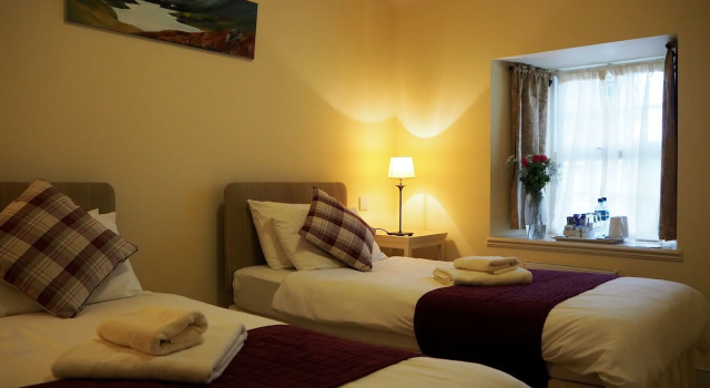 Loch Ness Inn, Забронировать Отель Драмнадрочит 