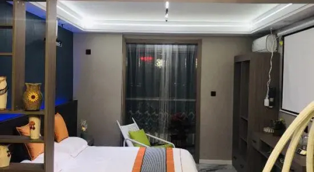 Люкс Konggu Designer Youranju Apartment (Yuzhong University of Finance and Economics Shop)