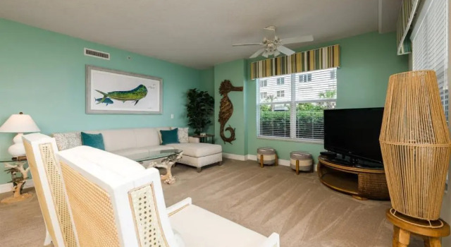 Unit 103 Opus - 3 Bedroom Ocean Front, Buchen Sie Ferienwohnung Strand von Daytona Beach USA
