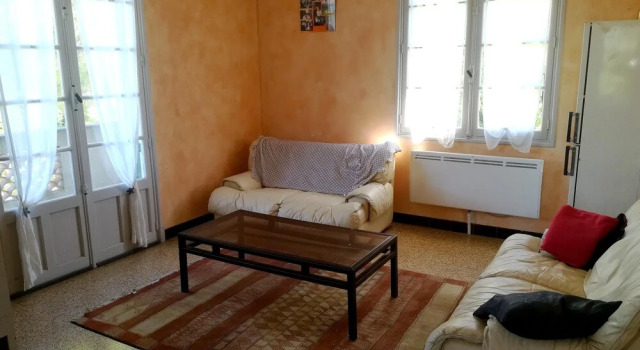 House With 4 Bedrooms in Loupia, With Furnished Garden - 70 km From the Slopes, Boek Hotel Loupia Aude