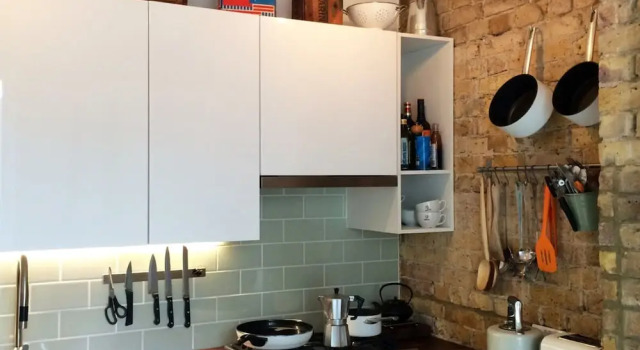 Апартаменты Beautiful Canalside 1-bedroom Flat With Terrace