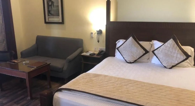 Chanakya BNR hotel, 예약 호텔 Orissa 조식 포함 호텔, 아침 식사