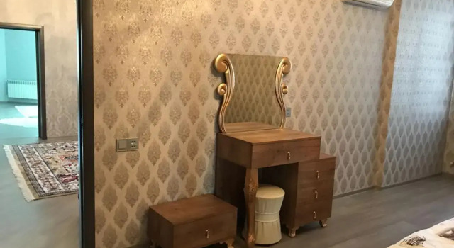 Metro 28 may 2 bedrooms sofa, Book Hotel Baku Azerbaijan