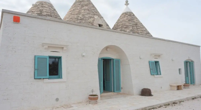 Trulli-Style Chalet near Forest Walks, Забронировать Шале Виллы Локоротондо, Вилла