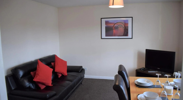 Kelpies Serviced Apartments Alexander- 2 Bedrooms, Забронировать Апартаменты/квартира Отели Центральной Шотландии с парковкой, Парковка