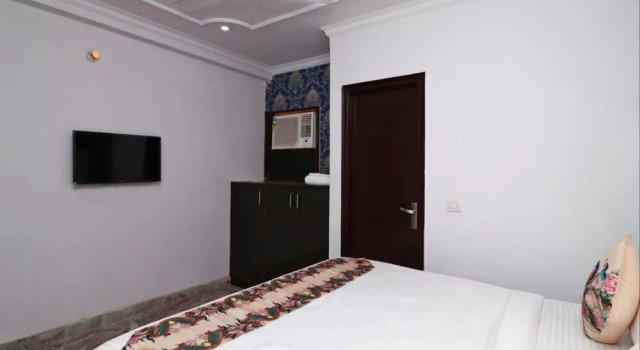 Hotel Eagle Inn, Забронировать Отель Отели Нью-Дели с парковкой, Парковка