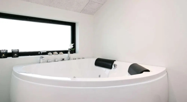 Коттедж 6 person holiday home in Jerup