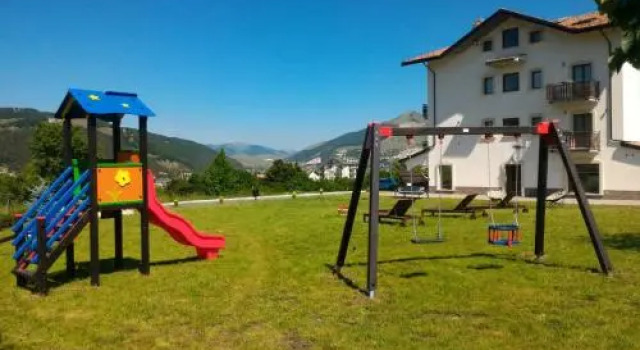 Hotel Il Bucaneve, Book Hotel Hotels in Abruzzo with Parking, Parking