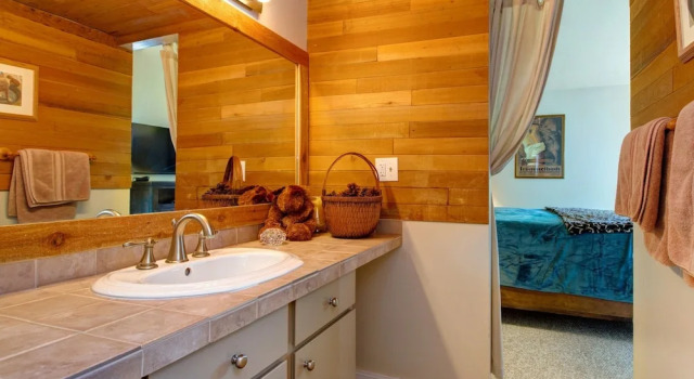 3BR Park City Condo Steps from the Lift by RedAwning