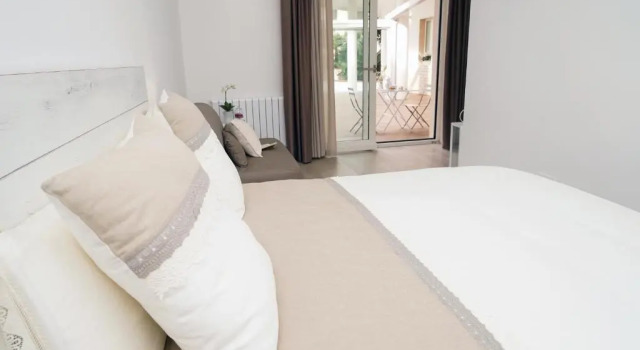 Четырёхместный номер Standard с видом на сад FEMily B&B Bed and Breakfast di Puglia in - Bari