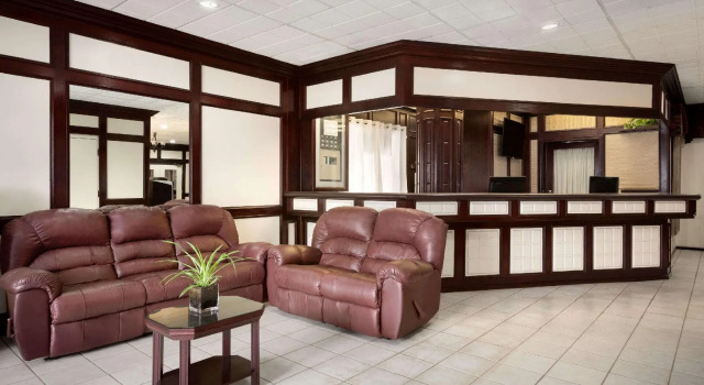 Travelodge by Wyndham Whitecourt, Reserva ahora Hotel Whitecourt Alberta