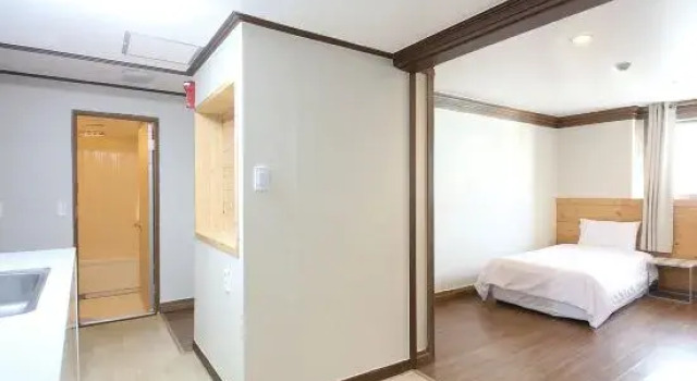 Семейный номер Standard Jeju Gaia Hotel