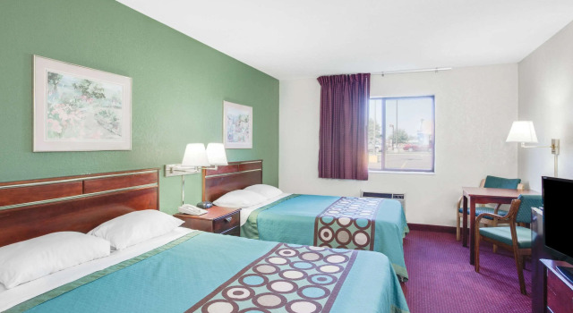 Super 8 Kennett, Boek Mini-hotel Hotels in Missouri met zwembad, Zwembad
