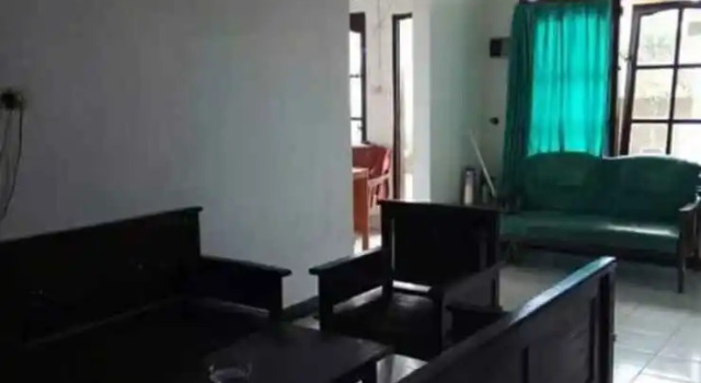 Hotel Teratai Putih