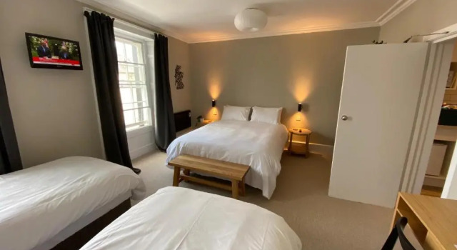 Номер Standard The Central Guesthouse