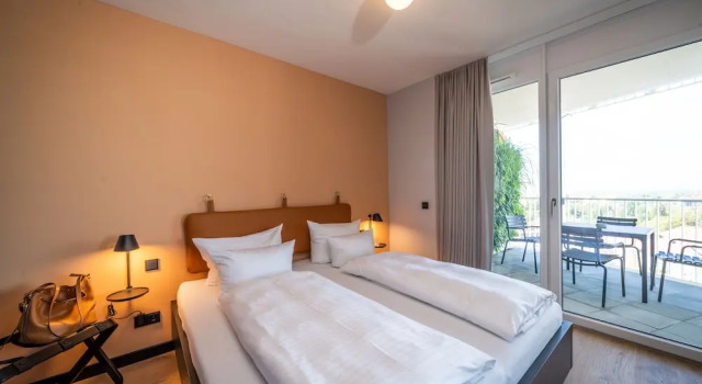 Апартаменты Black F Tower - Serviced Apartments